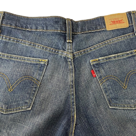 Levi's Boy Cut Jeans - Picture 4 of 4